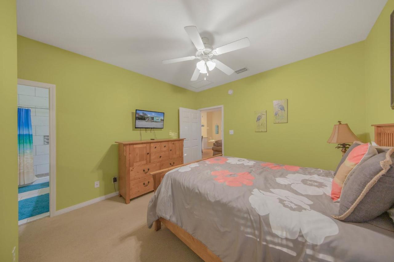 Peaceful Cottage In Fort Morgan Pool And Hot Tub Галф Шорс Екстериор снимка